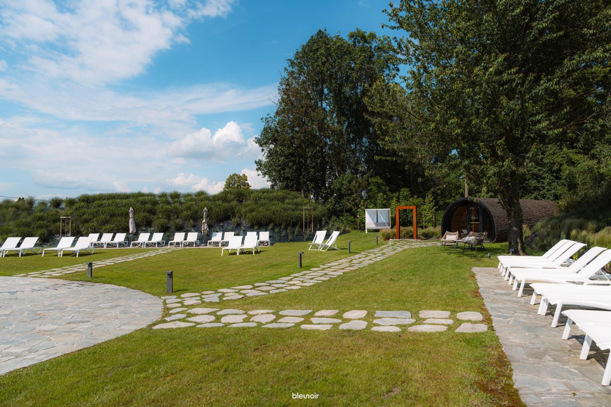 Domaine Des Thermes Awans Екстер'єр фото